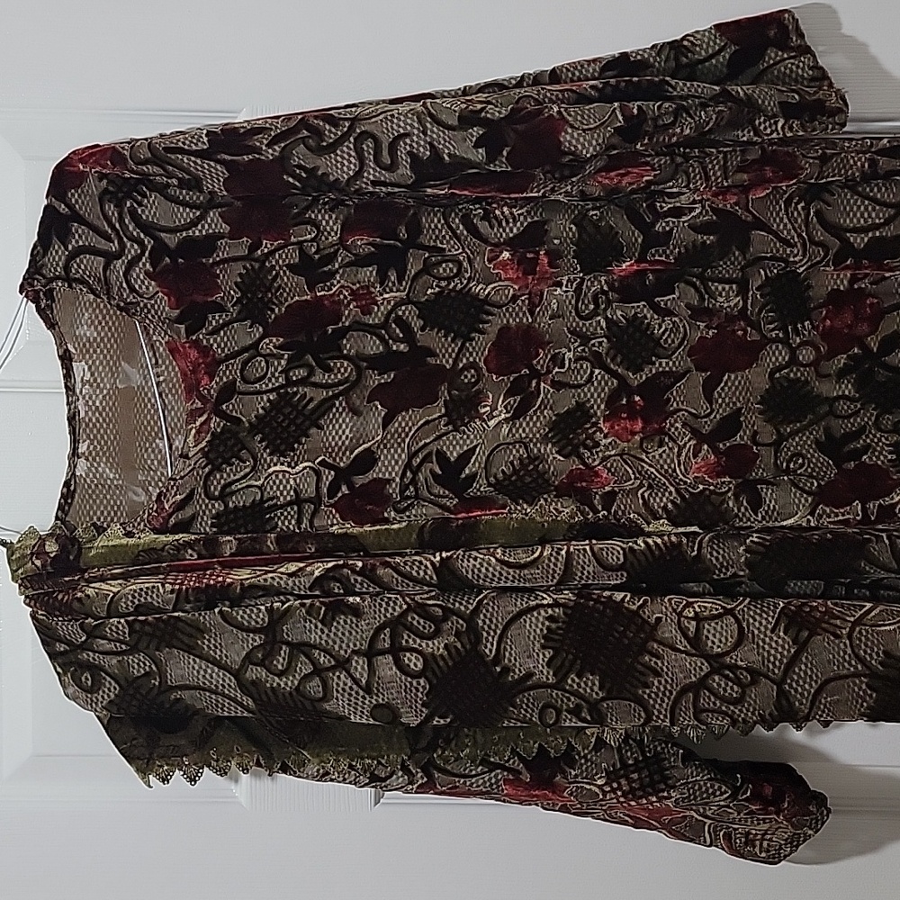 Custom velvet/Palachi shirt and shawl.good condition
